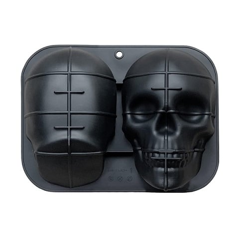 Halloween bakeware haunted skull