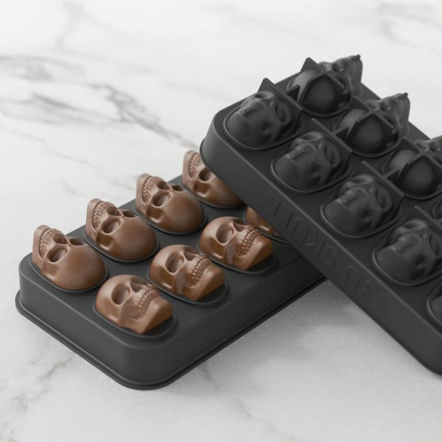 Halloween bakeware haunted skull